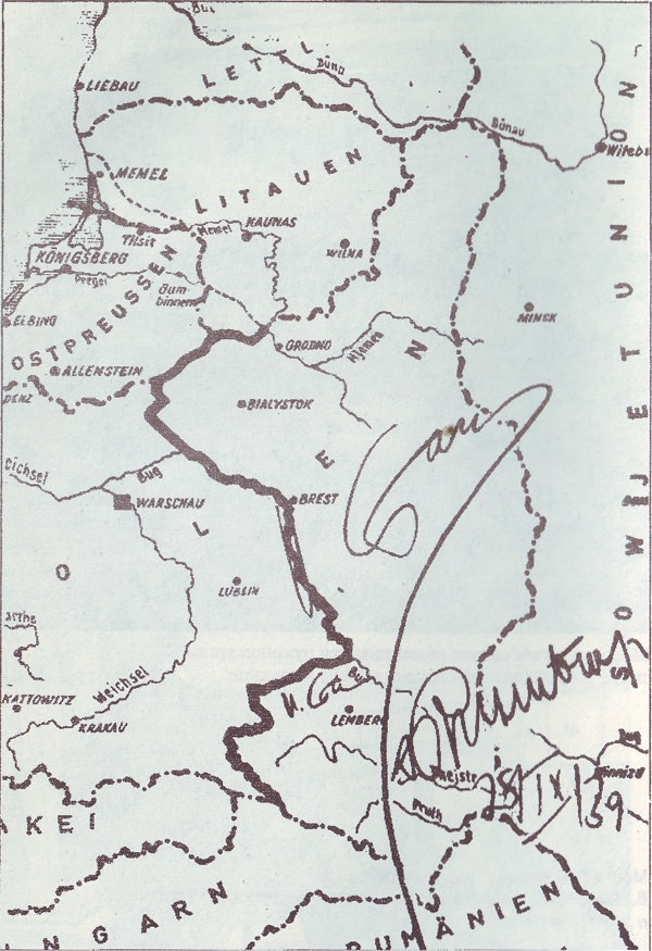 Подписанная Сталиным и Риббентропом карта с обозначением советско-германской границы
